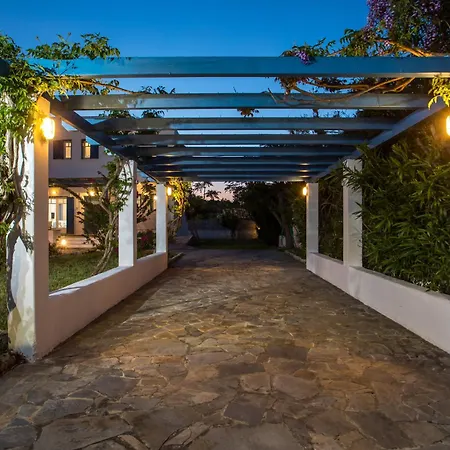 Villa Traditional Greek Island Summer At Julia Kolymbia