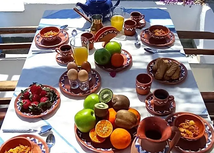 Traditional Greek Island Summer At Julia 科林比亚
